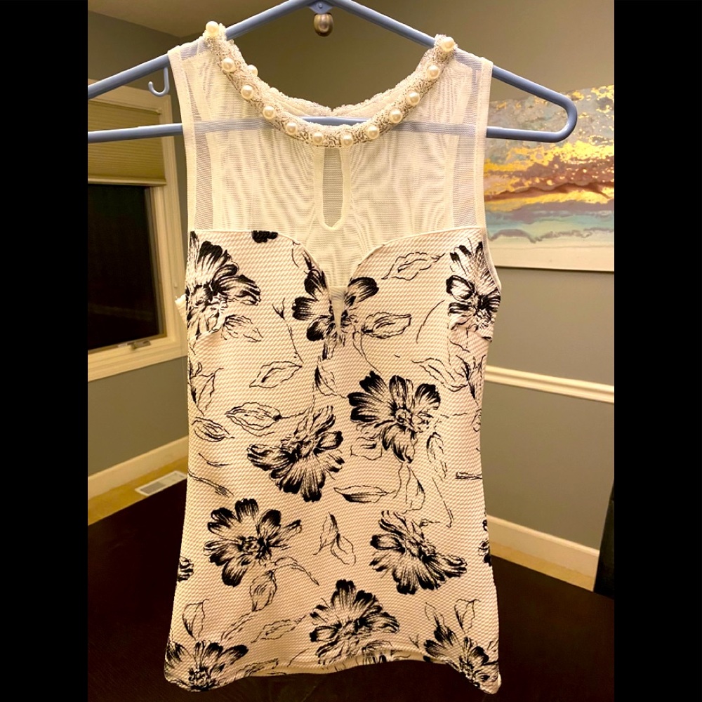 Woman’s tank